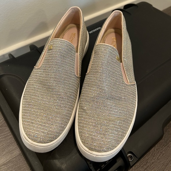 Michael Kors Keaton Glitter Chain Mesh Slip On Sneakers - Picture 1 of 5